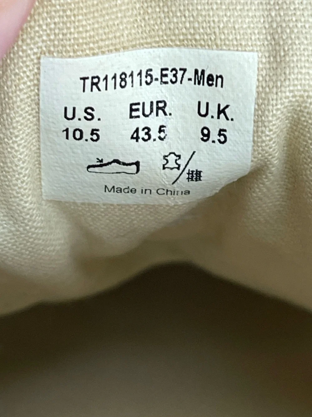 True Religion Mens size 10.5 canvas plaid sneakers